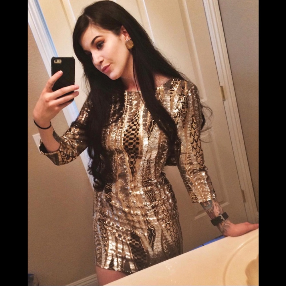 Metallic All Over Sequin Mini Dress 3/4 Sleeve